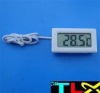 Digital thermometer